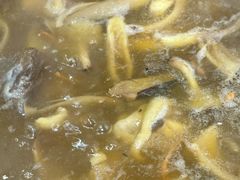 菌菇鸡煲-阿山卓·野生菌火锅·纳西火塘烤肉