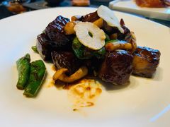 黑椒葱爆牛肉粒-杭州西子湖四季酒店·金沙厅