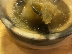 -J Daeng Seafood