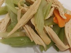 -清真吴记门钉肉饼·喜多利