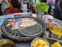 厚切黑五花肉肉-玄希浪漫厨房·韩料烤肉(湖滨银泰in77店)