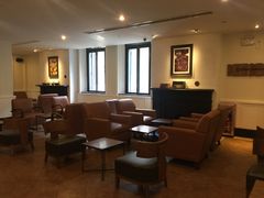 大堂-星巴克臻选(广州沙面店)