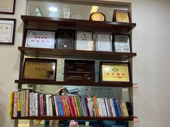 -蒙恩齿科(福田金中環店)