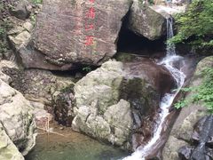 -安吉龙王山峡谷漂流