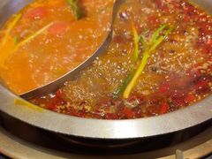 -沸炉重庆老火锅(军事博物馆店)