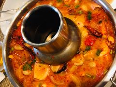 -Chom Cafe and Restaurant