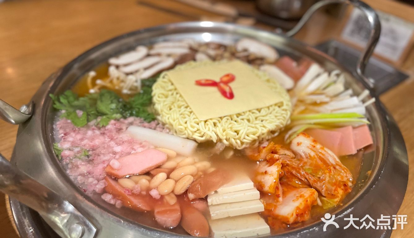 北京探店｜阁楼上的精品部队锅