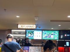 -霸王茶姬(上海恒基名人店)