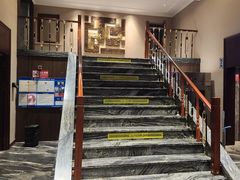 -哈啾嗨·新概念蒙餐(红星新城店)