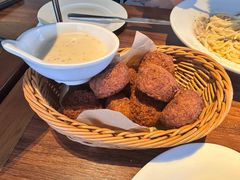 法拉佛丸子-FABIO’S费比欧披萨餐厅