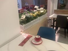 -毛辣果·贵州红酸汤牛肉火锅(西单店)