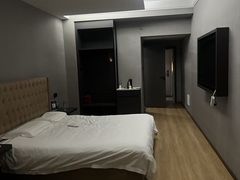 -速8酒店(西安电视塔自然博物馆店)