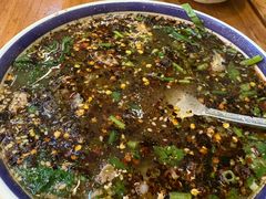 -云阿蛮云南生烫牛肉米线(奉贤路店)