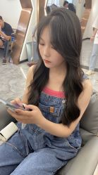 -V8潮牌·接发烫染连锁