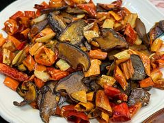 -阿山卓·野生菌火锅·纳西火塘烤肉