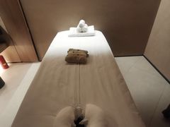 -灸春堂·艾灸·痛症·整脊连锁(之江银泰店)