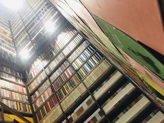 -钟书阁(群光广场店)