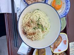 -百年老字号·观振兴蟹黄面·三虾面·苏式面(观前街富仁坊巷店)