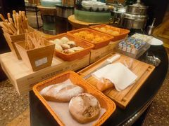 -怡聚轩全日制自助餐厅(大中华喜来登酒店)