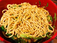 担担面-爆炸头阿姨小四川正宗川味小吃(无任何分店)