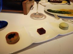 -AZUR聚(香格里拉饭店)