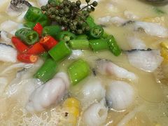 -渔语鱼新川菜Bistro(万象天地店)