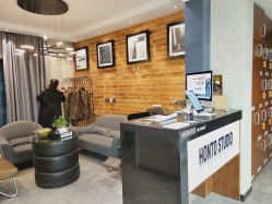 -BOF HAIR BY HONTO