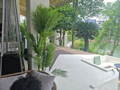 -华凌山庄·隐湖栖