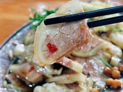 -无名牌猪脚店