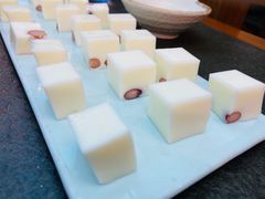 酸奶糕-诺敏塔拉奶茶-布里亚特包子-手把肉(锦都会店)