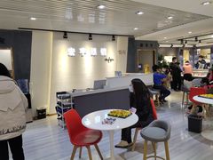 -宏宇眼镜蔡司依视路折扣店(兆佳眼镜城店)