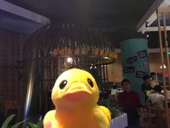 -三人行骨头王火锅(长寿店)