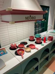 -奈尔宝家庭中心·亲子餐厅(华采天地店)