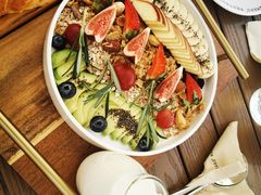 -Mark&Mars Restaurant