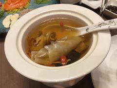 滋补羊肚菌炖花胶汤-海口万豪中餐厅·粤菜·海南菜· 平价海鲜·茶点· KTV包房
