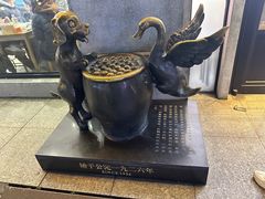 -缸鸭狗(天一广场店)