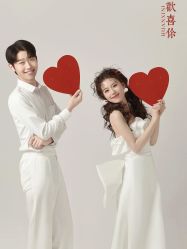 -樱花婚纱摄影