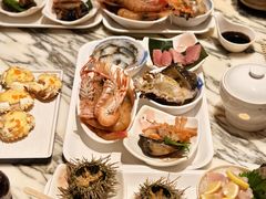 -雍和会海鲜姿造自助(湖东路店)