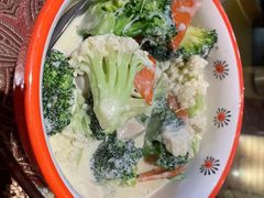 鸡肉奶汁蔬菜-喀秋莎俄罗斯西餐厅(广州分店)