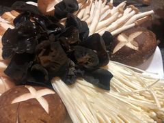 -玉龙居(二中店)