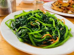 虾酱炒地瓜叶-天程知味园