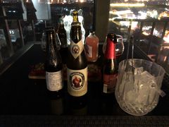 -顽啤熊·酒客酒馆(苏城夜景必选店)