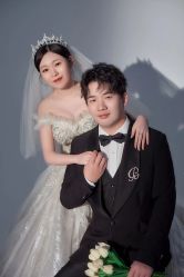 点击看大图 -第一夫人婚纱摄影(南京店)