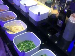 自助调料区-热火朝天鲜切牛肉火锅(南强街巷店)
