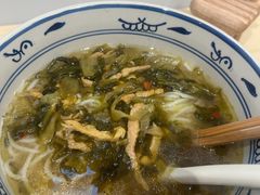 -肥叔锅贴(大钟楼店)