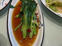 -海派美食·家宴海鲜青岛菜·石锅鲽鱼头(东方城店)
