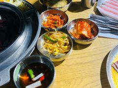 灵魂小菜-姜虎东白丁烤肉(恒隆广场店)