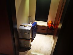 -永恒朗悦酒店(广西大学地铁站大学东路万达广场店)