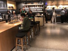 -星巴克臻选(国贸商城首店)