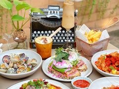 -C Cafe(朵云书院·戏剧店)